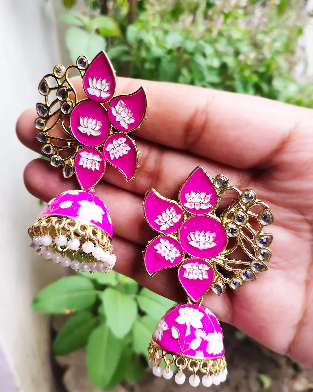 Super Stylish Floral Jhumka